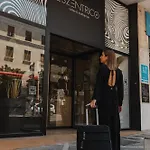 Eszentrico Suites-rooftop Bar & Pool 4*