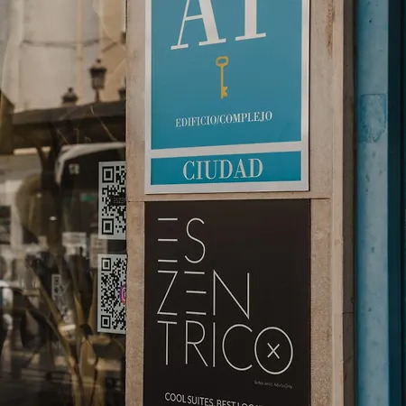 esZentrico Suites-Rooftop Bar&Pool Jerez de la Frontera