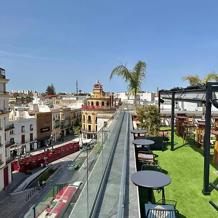 Aparthotel esZentrico Suites-Rooftop Bar&Pool Jerez de la Frontera